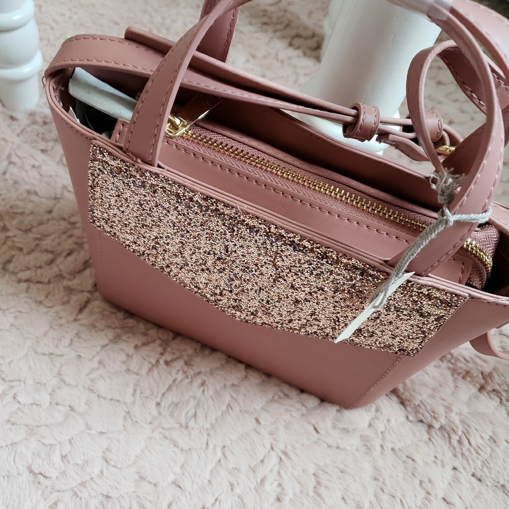 Purse - Picture 3 of 4